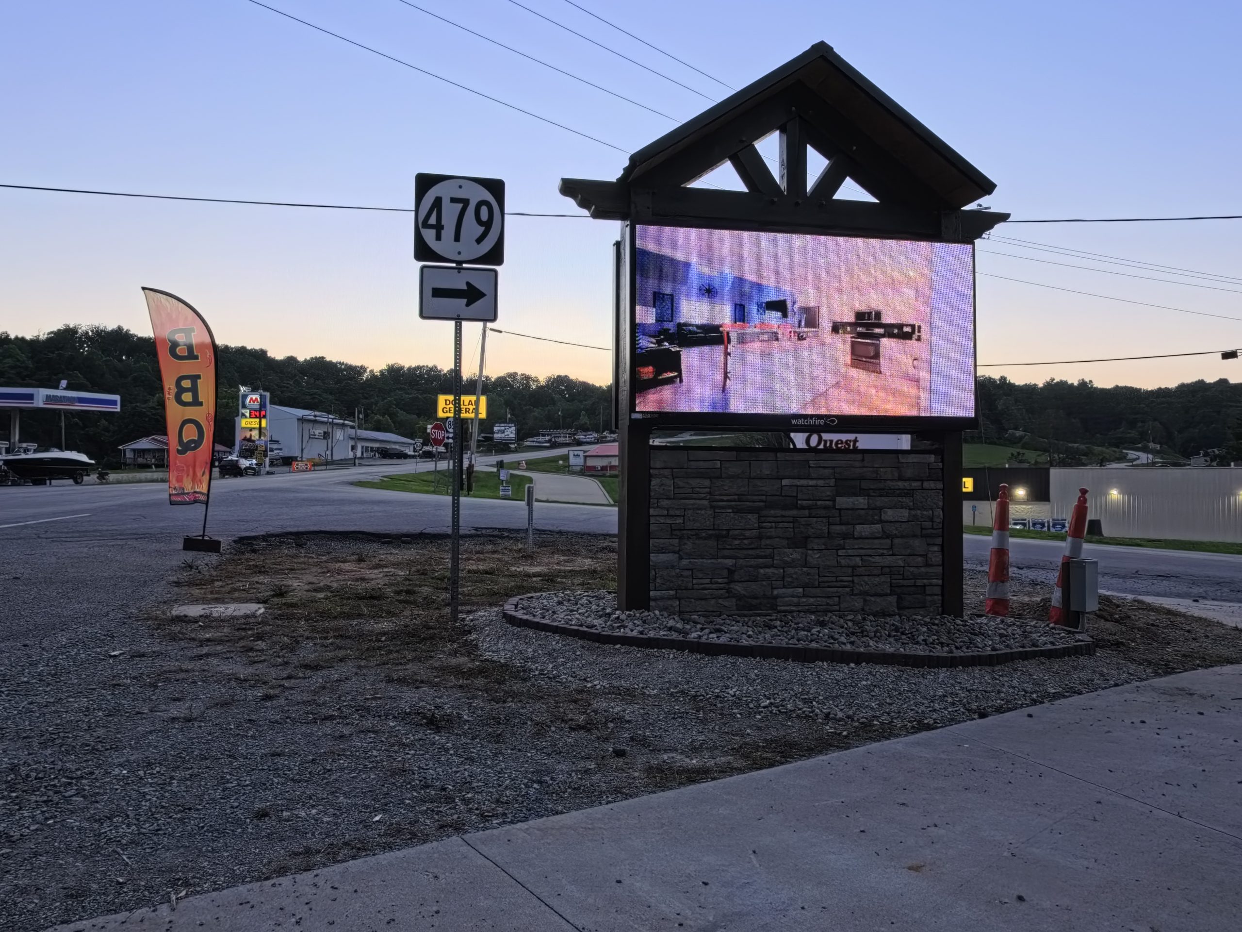 Nolin Lake Digital Billboard at 13614 Peonia Road, Clarkson KY